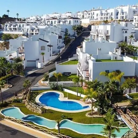 Apartment Apart. Paraiso Pueblo - 6 Pools - Golf 2001 Estepona