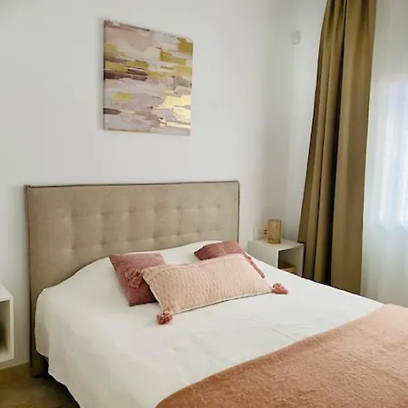 Apart. Paraiso Pueblo - 6 Pools - Golf 2001 * Estepona